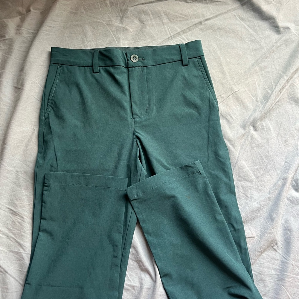 Boys vineyard vines size 12 performance pants worn once